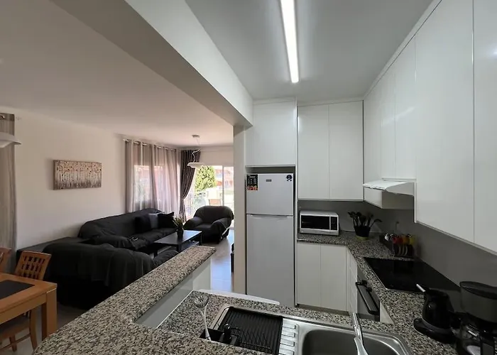 201 Apartment-a Perfect Escape *